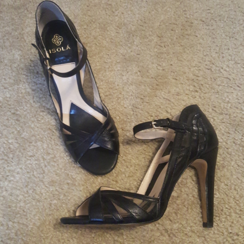 Black sandals